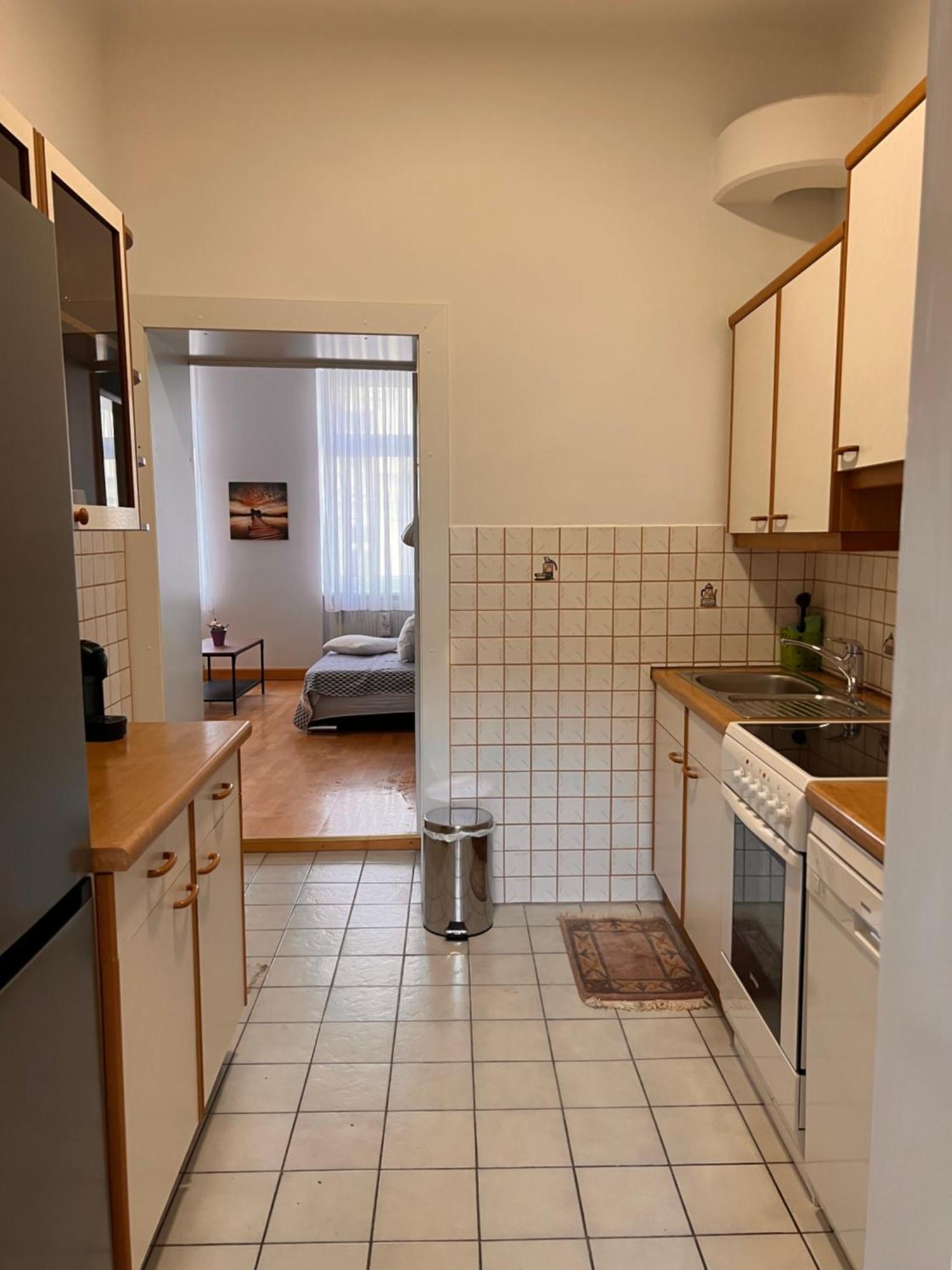Studio & Apartments Near Reumannplatz ウィーン エクステリア 写真