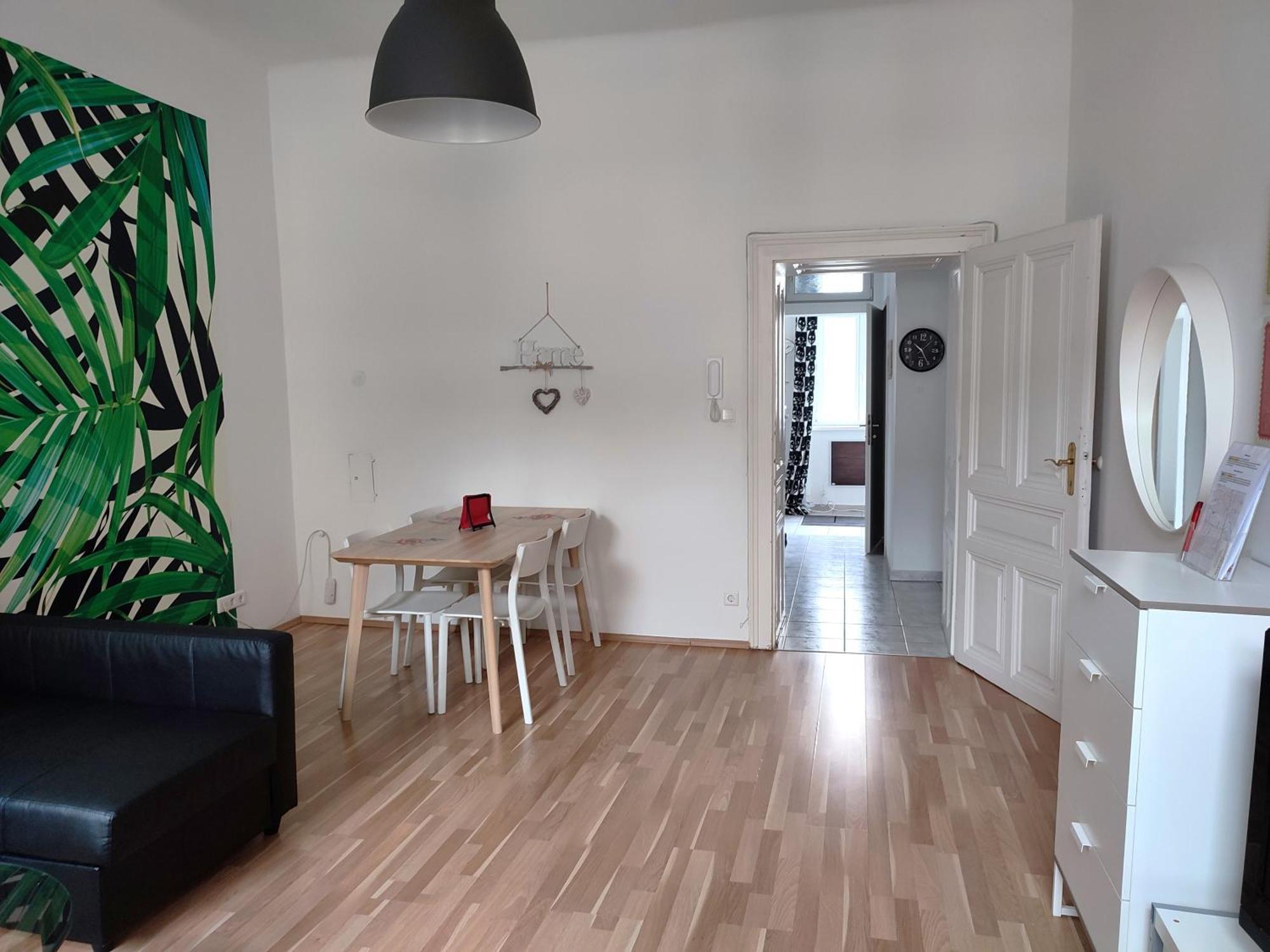 Studio & Apartments Near Reumannplatz ウィーン エクステリア 写真